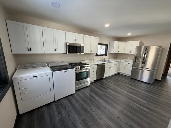 $188,000 | 203 Trott Avenue Southeast, Willmar, MN 56201