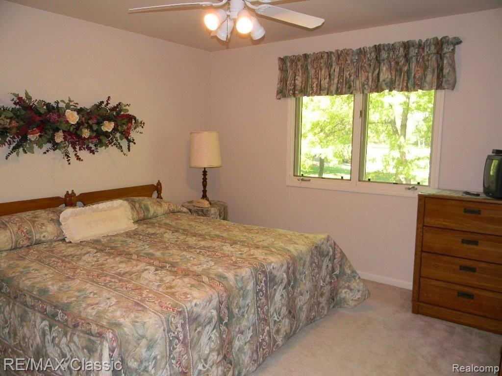 472 Inverness Highland, MI 48357 - Photo 17 of 25 Bedroom 2.JPG