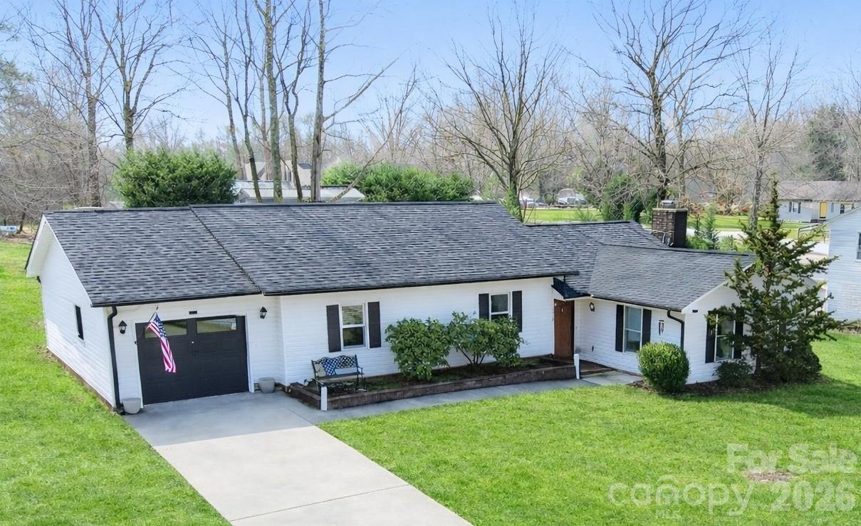 3052 Chestnut Road Lincolnton, NC 28092 - Photo 1 of 16 Gallery Image 1
