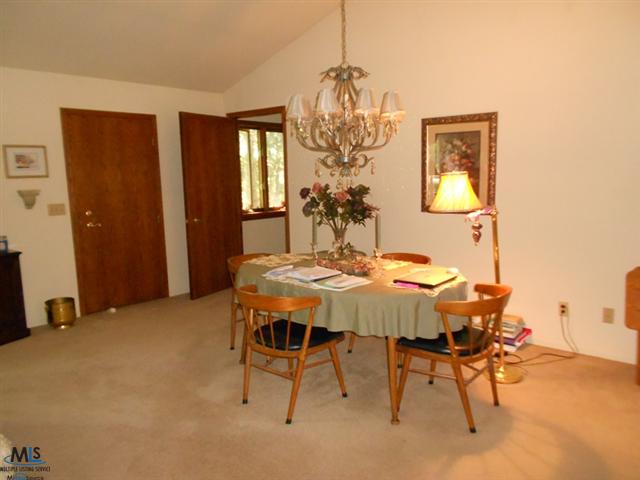 8235 Lakeshore Road Fort Gratiot, MI 48059 - Photo 16 of 19 31108951-15.JPG