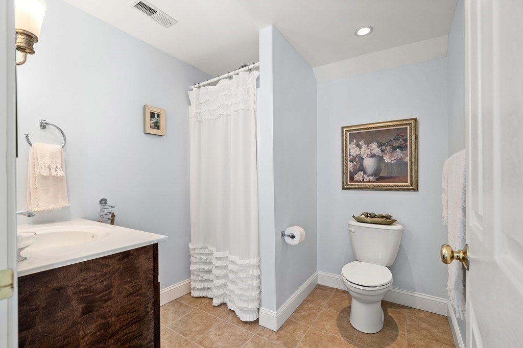 46 Boston Road Westford, MA 01886 - Photo 22 of 39 Gallery Image 22