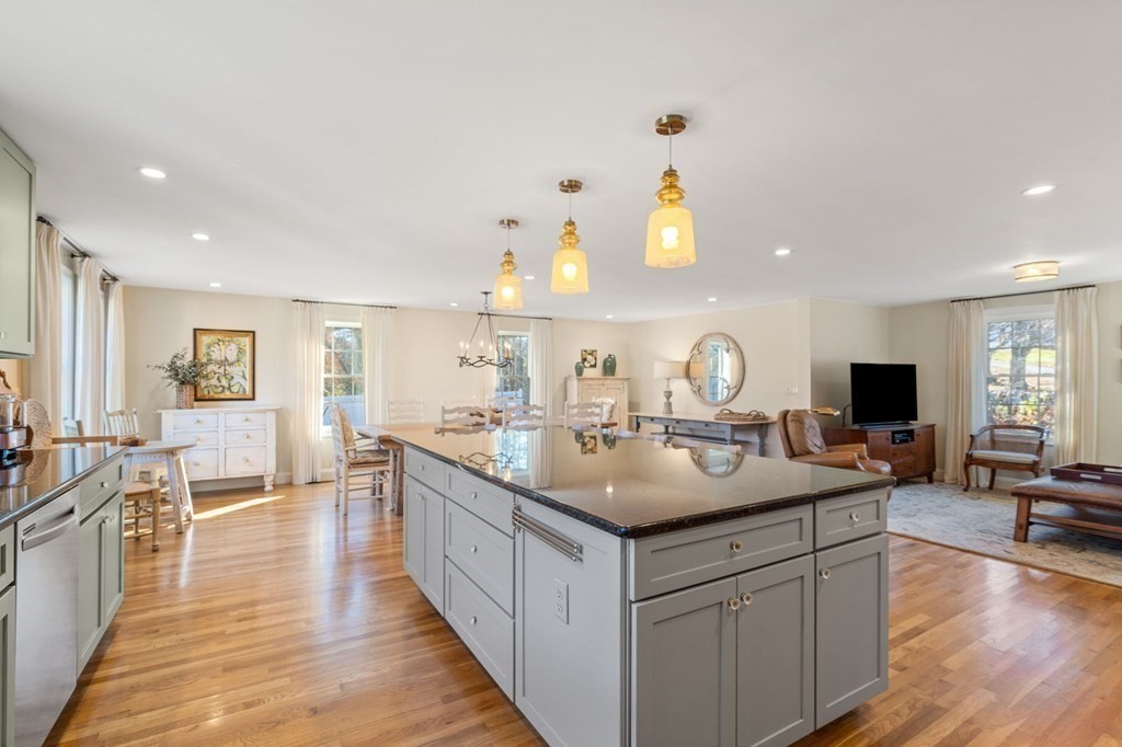 46 Boston Road Westford, MA 01886 - Photo 6 of 39 Gallery Image 6