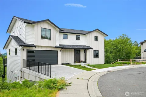 $849,000 | 3709 Bristol Street, Bellingham, WA 98226