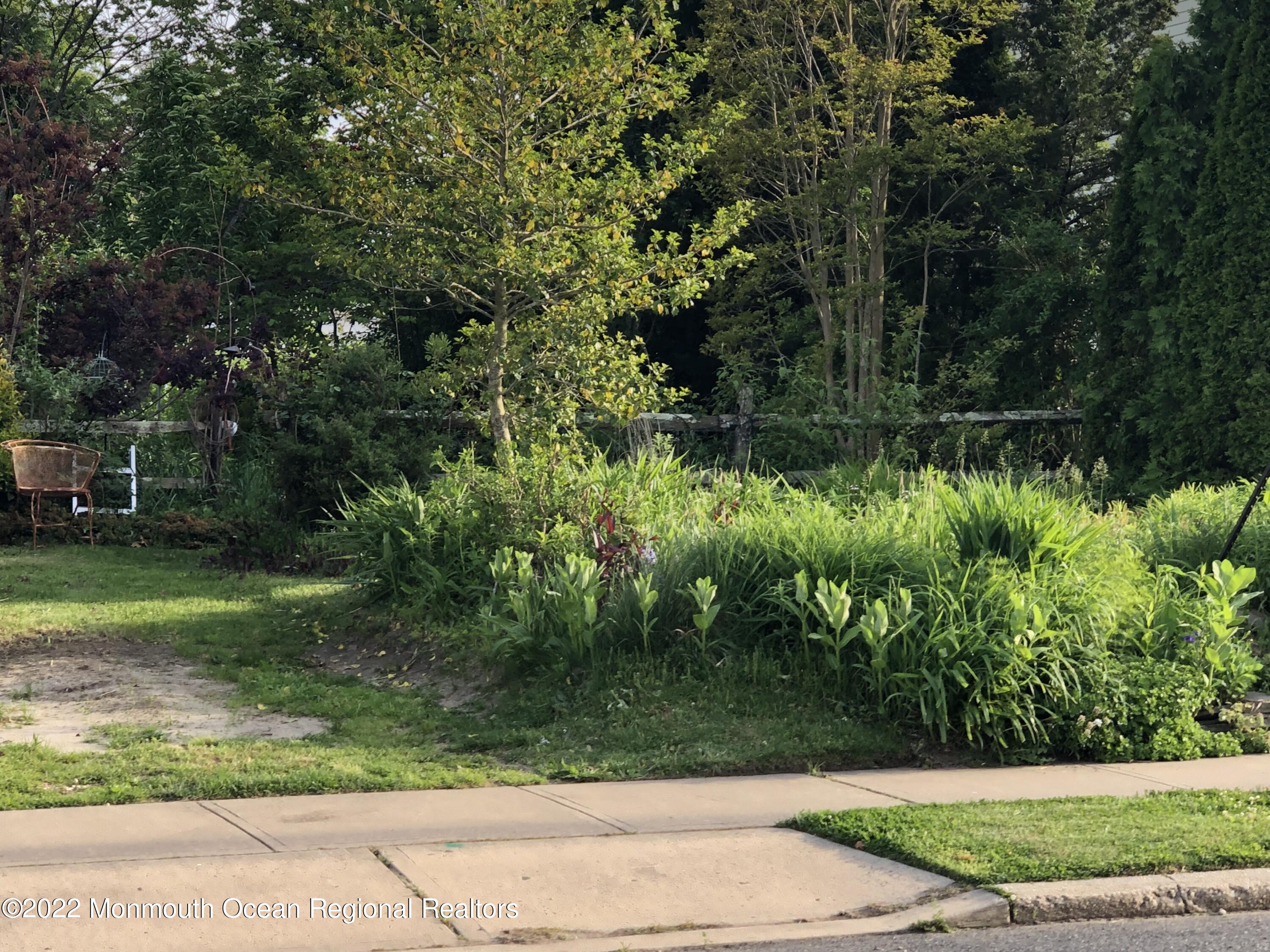 557-559 Ocean Road Spring Lake Heights, NJ 07762 - Photo 8 of 14 557-559 Ocean Rd.