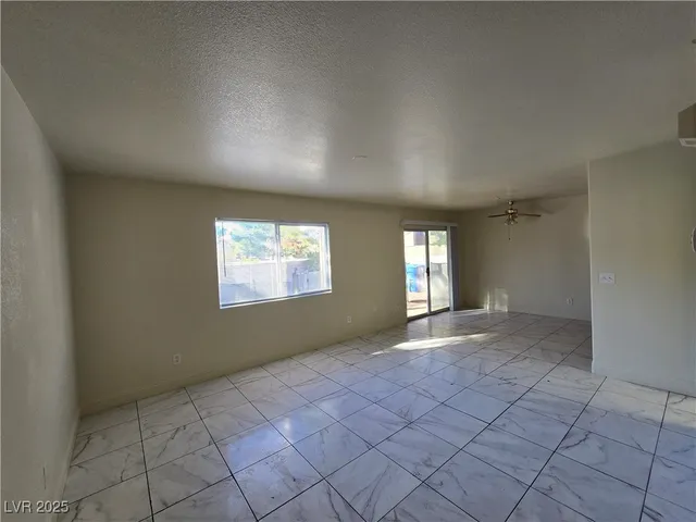 $1,650 | 9617 Pine River Lane, Las Vegas, NV 89123