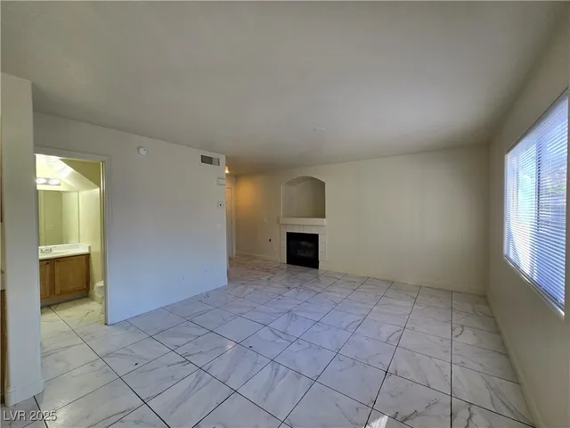 $1,650 | 9617 Pine River Lane, Las Vegas, NV 89123