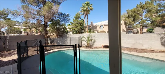 $1,650 | 9617 Pine River Lane, Las Vegas, NV 89123