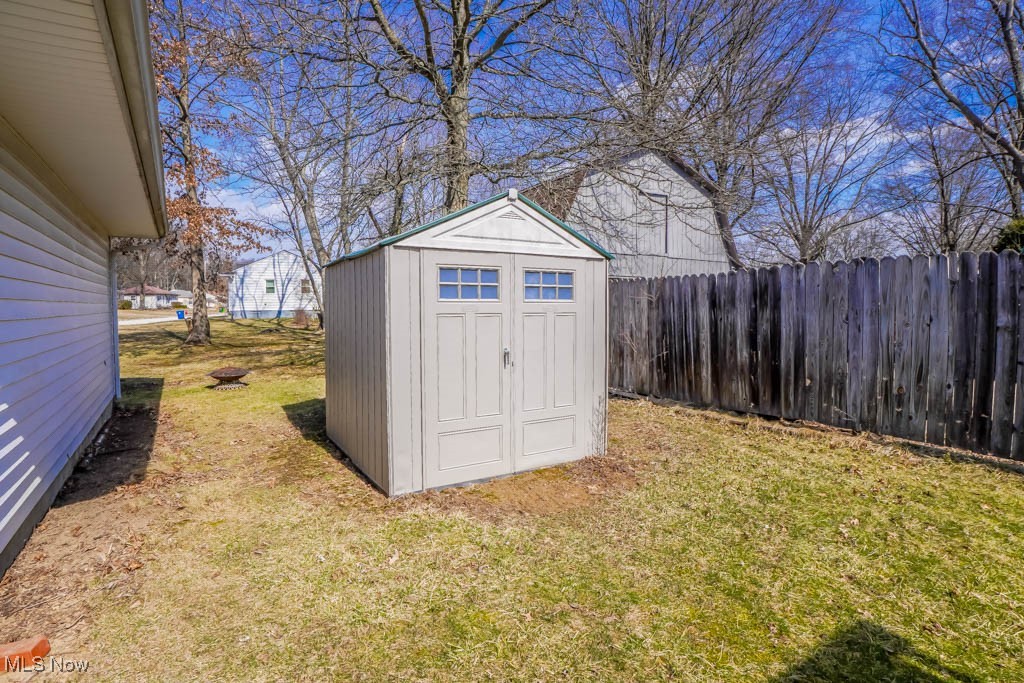 2305 Liberty Road Stow, OH 44224 - Photo 32 of 35 Shed