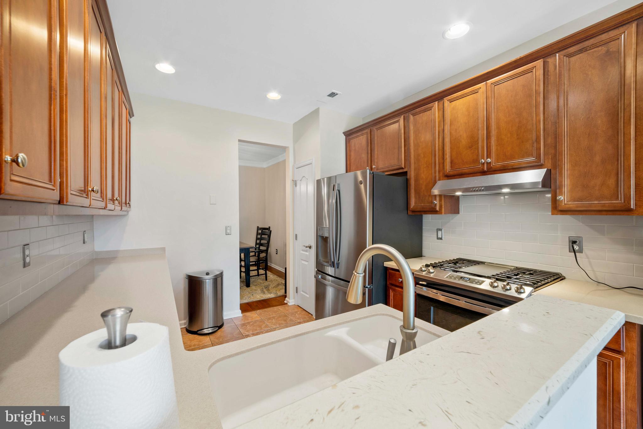 130 Castleton Road Delran, NJ 08075 - Photo 11 of 38