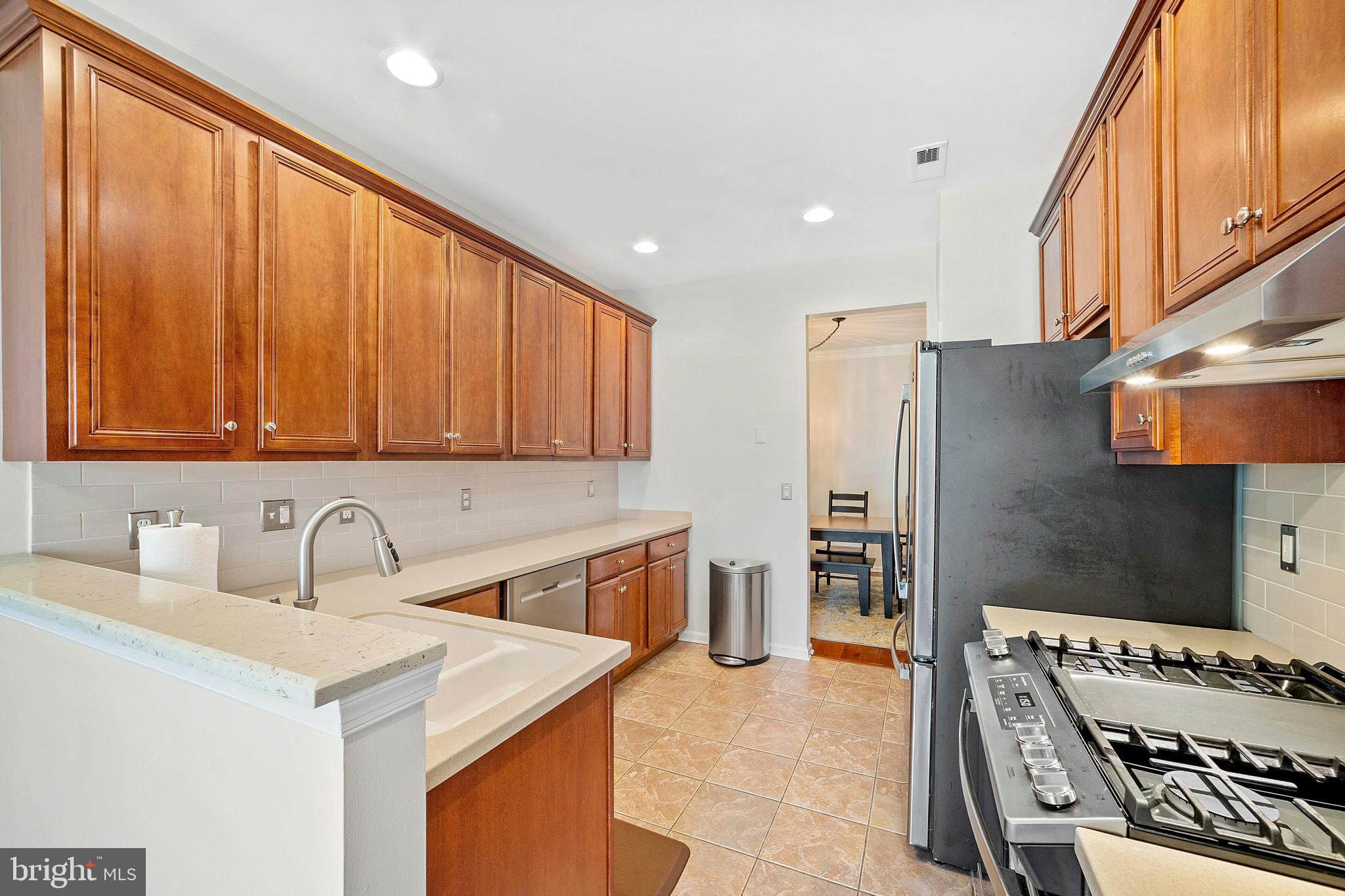 130 Castleton Road Delran, NJ 08075 - Photo 12 of 38