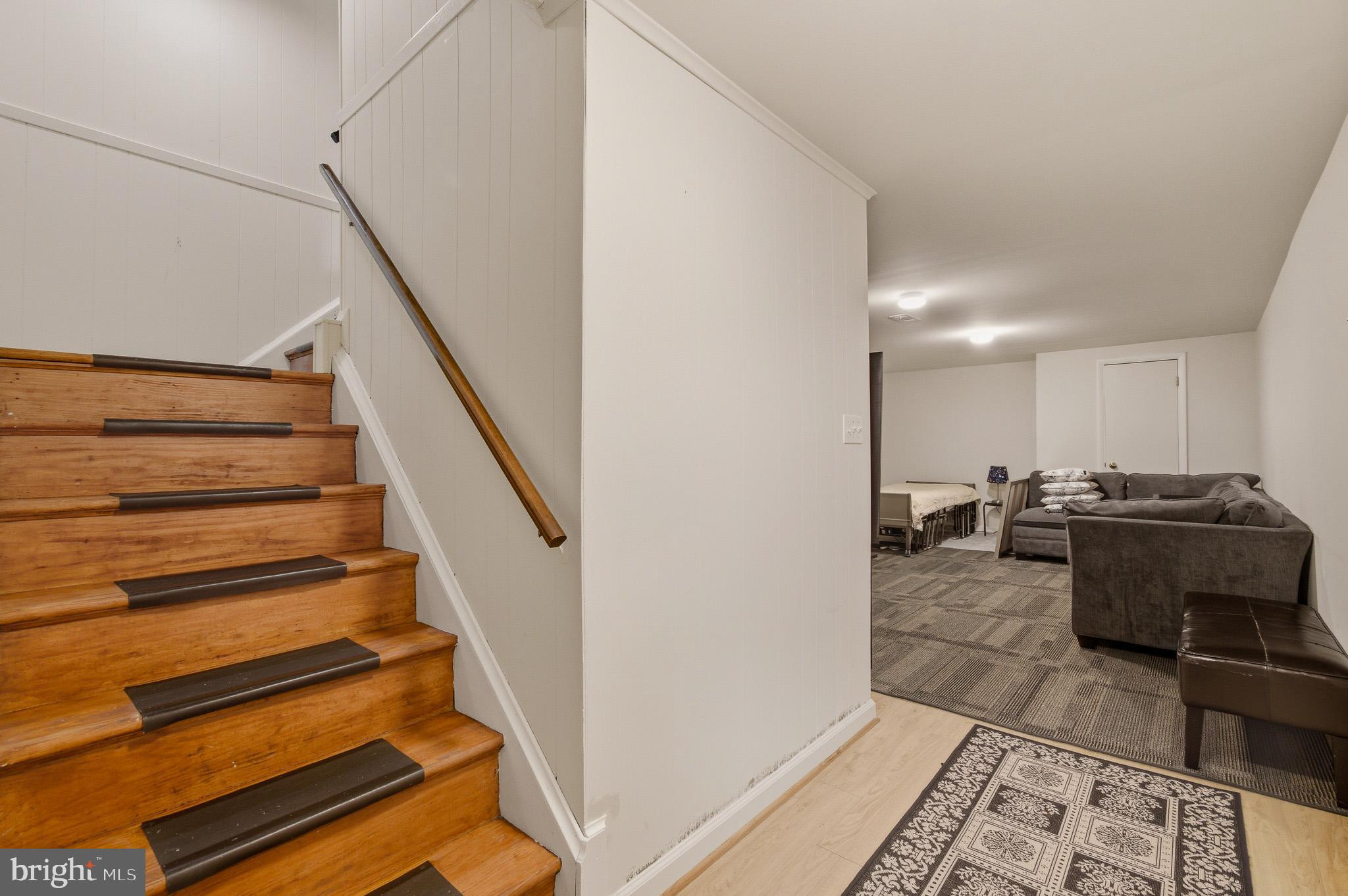 1609 Winding Waye Lane Silver Spring, MD 20902 - Photo 58 of 69 Gallery Image 58