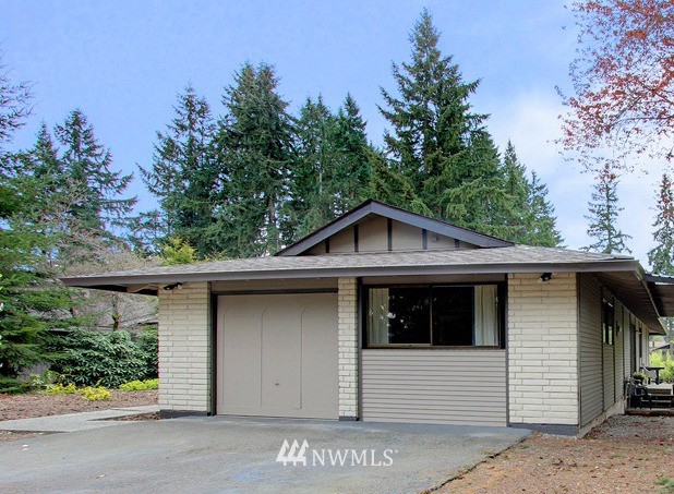 16215 Southeast 145th Street Renton, WA 98059 - Photo 11 of 15