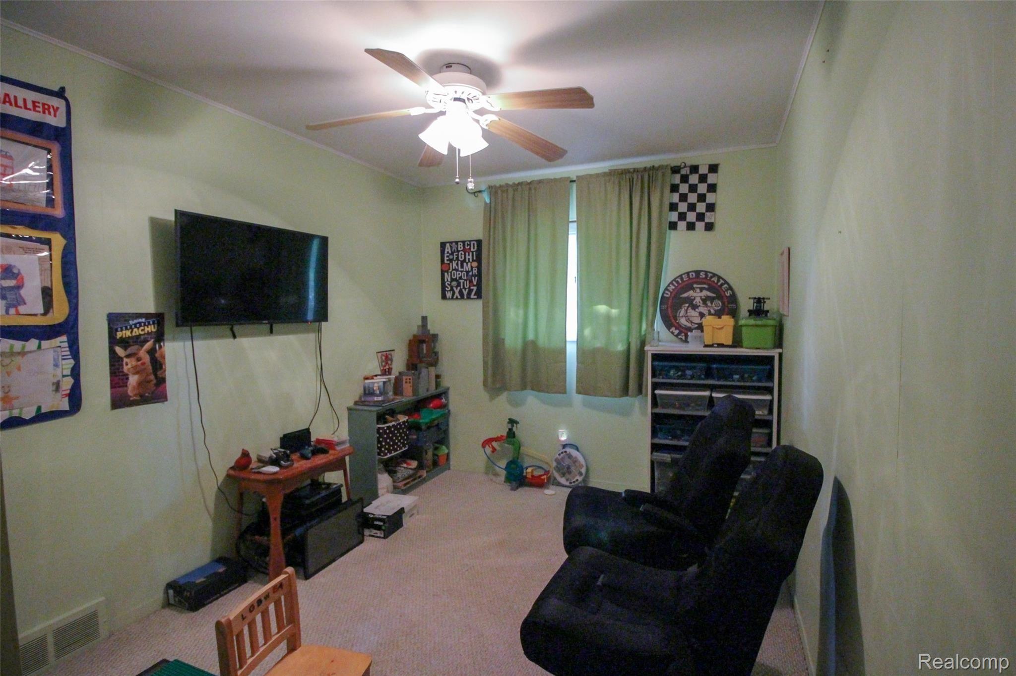 10295 Wilson Road Montrose, MI 48457 - Photo 9 of 32 09.JPG