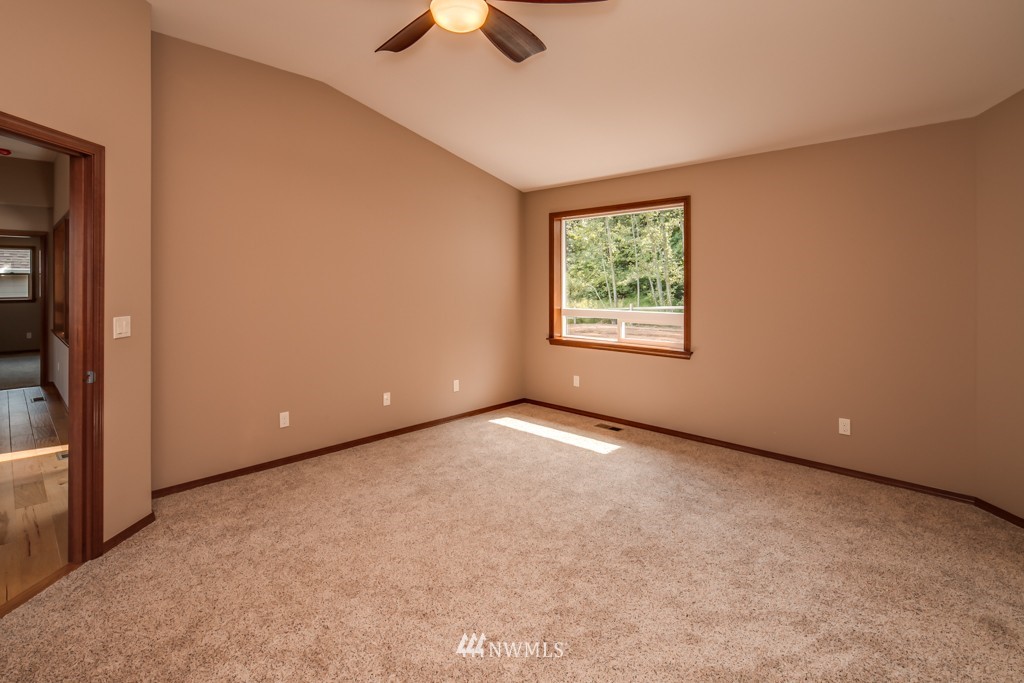 2529 Thornton Road Ferndale, WA 98248 - Photo 15 of 21 Gallery Image 15
