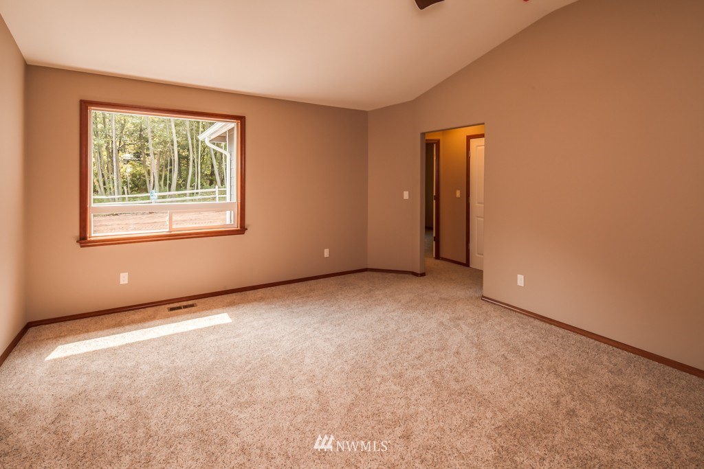 2529 Thornton Road Ferndale, WA 98248 - Photo 16 of 21 Gallery Image 16