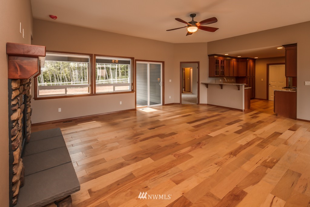 2529 Thornton Road Ferndale, WA 98248 - Photo 4 of 21 Gallery Image 4