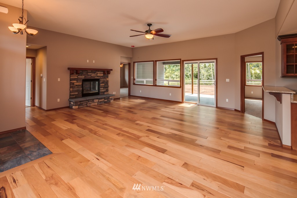 2529 Thornton Road Ferndale, WA 98248 - Photo 5 of 21 Gallery Image 5