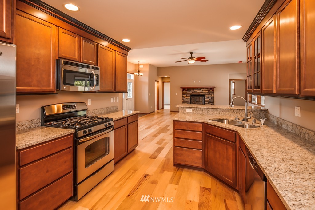 2529 Thornton Road Ferndale, WA 98248 - Photo 7 of 21 Gallery Image 7