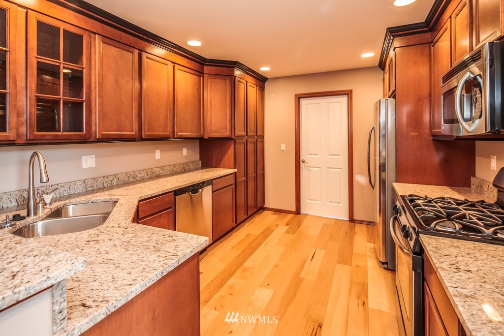 2529 Thornton Road Ferndale, WA 98248 - Photo 8 of 21 Gallery Image 8