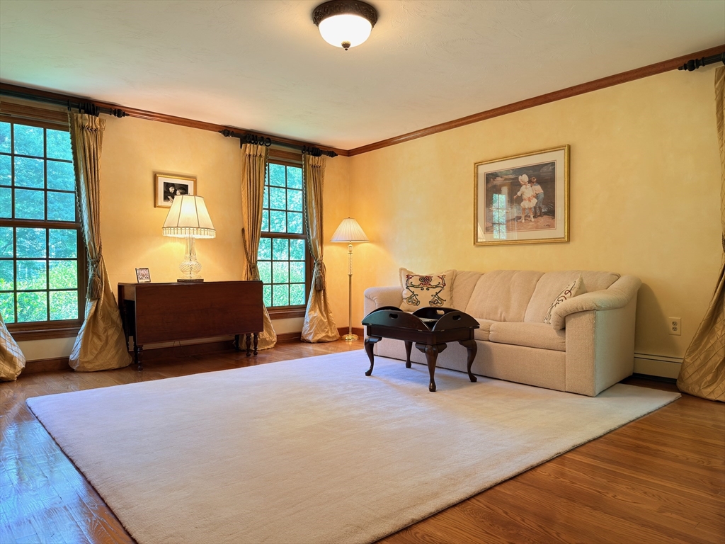 19 Bubbling Brook Road Walpole, MA 02081 - Photo 11 of 32