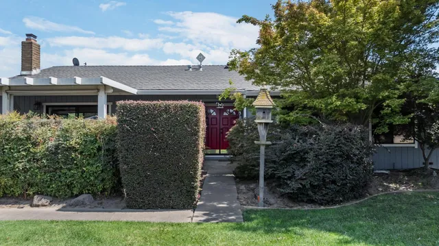 $1,139,000 | 15296 N Highway, Lodi, CA 95240