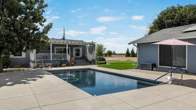 $1,139,000 | 15296 N Highway, Lodi, CA 95240