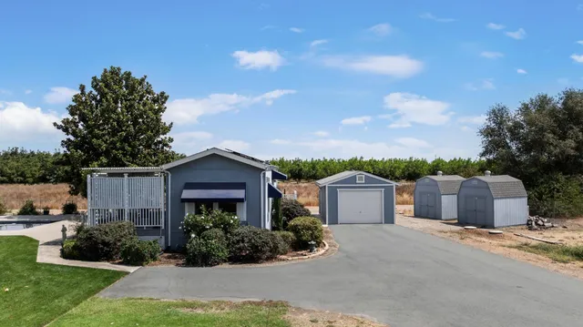 $1,139,000 | 15296 N Highway, Lodi, CA 95240