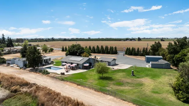 $1,139,000 | 15296 N Highway, Lodi, CA 95240