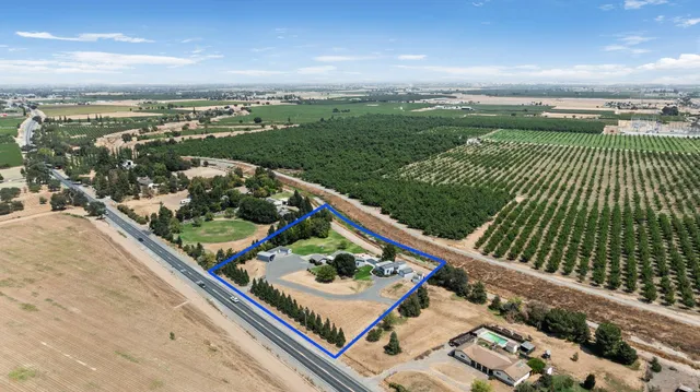 $1,139,000 | 15296 N Highway, Lodi, CA 95240