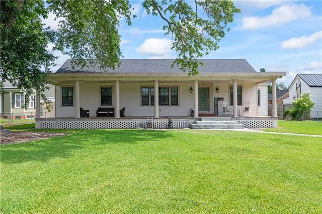 $425,000 | 7599 Park Avenue, Houma, LA 70364