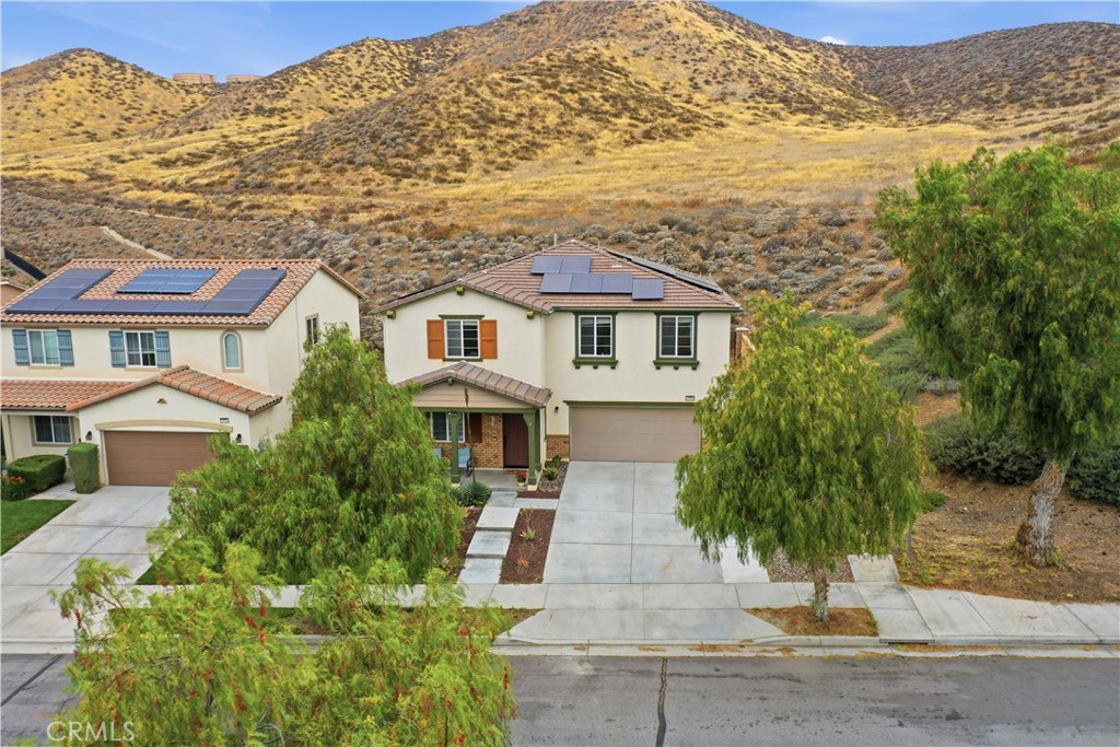 34308 Heather Ridge Road Lake Elsinore, CA 92532 - Photo 4 of 31