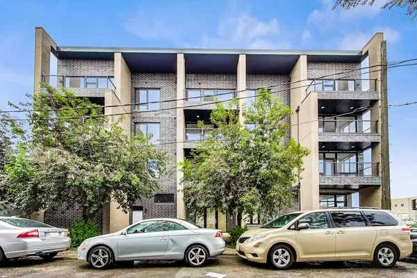 $4,200 | 815 North Richmond Street, Unit 303, Chicago, IL 60622