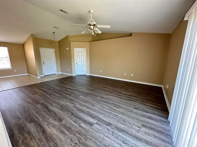 $1,750 | 2028 Coral Reef Road, Pensacola, FL 32506