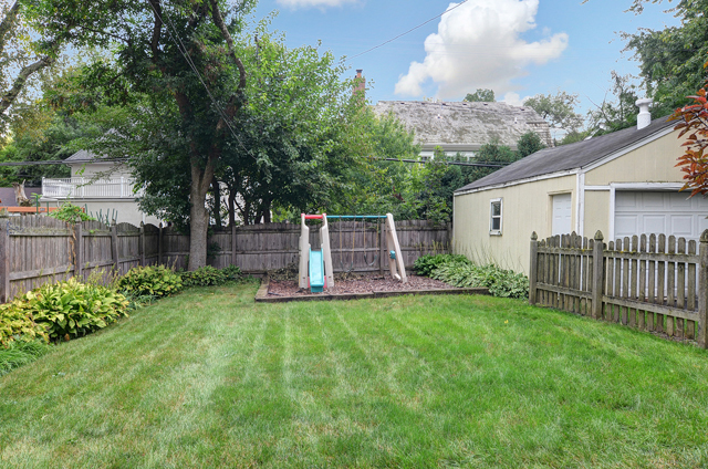 547 North County Line Road Hinsdale, IL 60521 - Photo 17 of 17