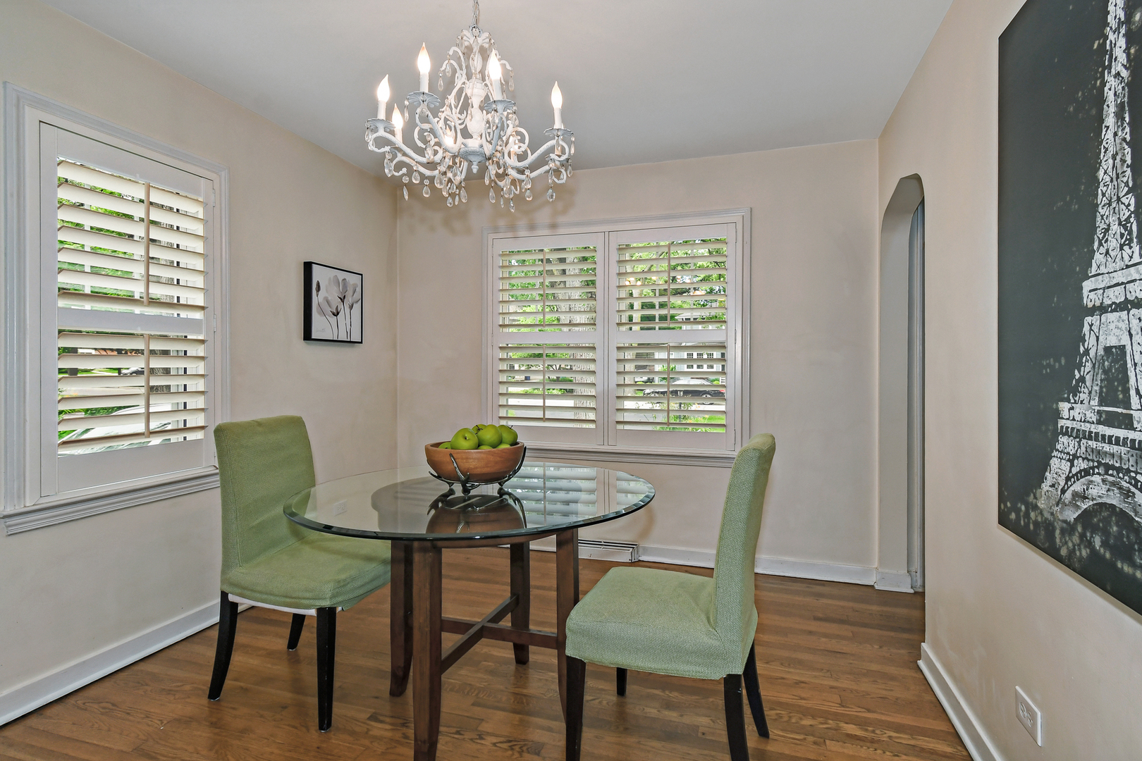 547 North County Line Road Hinsdale, IL 60521 - Photo 5 of 17