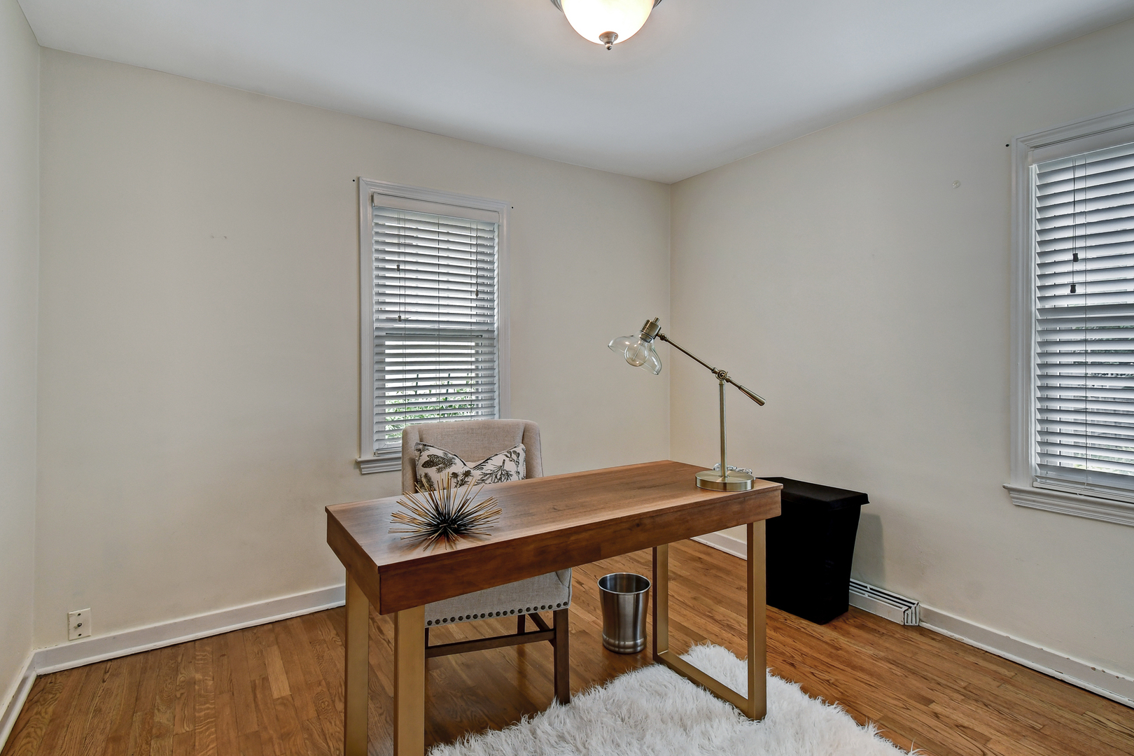 547 North County Line Road Hinsdale, IL 60521 - Photo 9 of 17