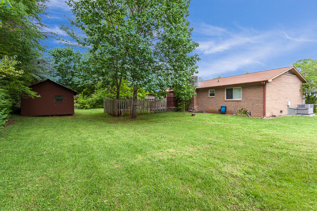 7209 Chartwell Road Knoxville, TN 37931 - Photo 24 of 24 025170426-4-7209ChartwellRdKnoxvilleTN-S