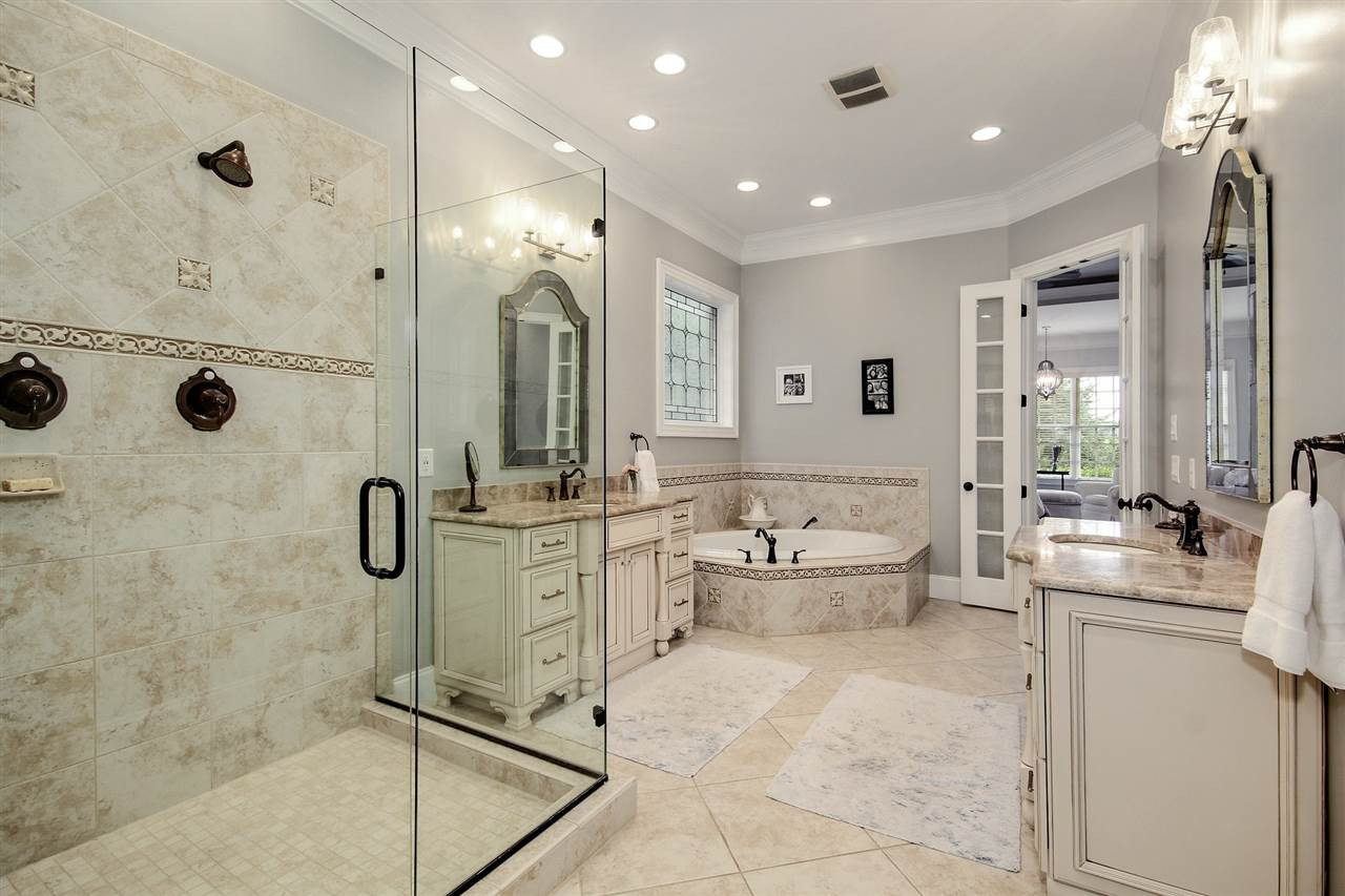 4103 English Garden Way Raleigh, NC 27612 - Photo 16 of 29 Master Bath/Spa