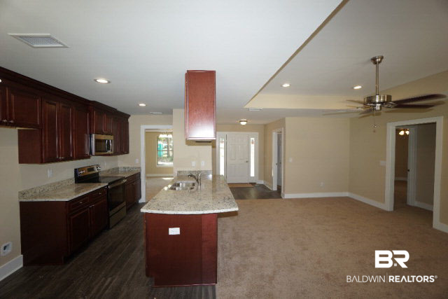 7655 Simmons Drive Foley, AL 36535 - Photo 4 of 11 Gallery Image 4