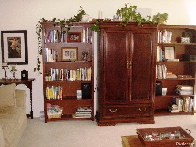 1692 Lodge Pole Lane, Unit 220 Rochester, MI 48309 - Photo 13 of 25 DSC03164