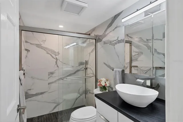 $299,000 | 1714 69th Avenue West, Unit B203, Bradenton, FL 34207