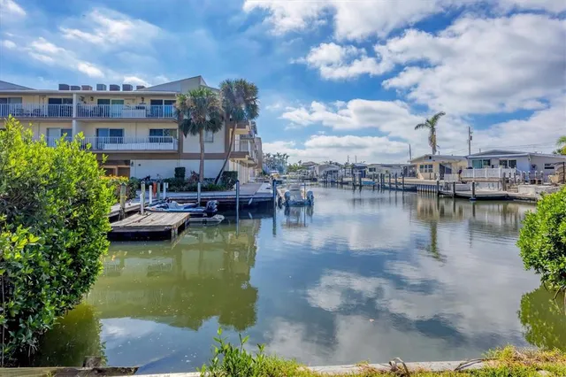 $299,000 | 1714 69th Avenue West, Unit B203, Bradenton, FL 34207
