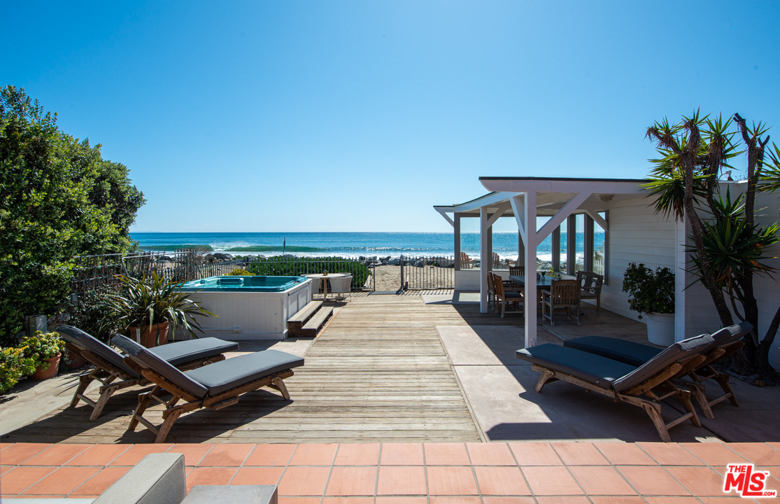31336 Broad Beach Road Malibu, CA 90265 - Photo 1 of 37 Gallery Image 1