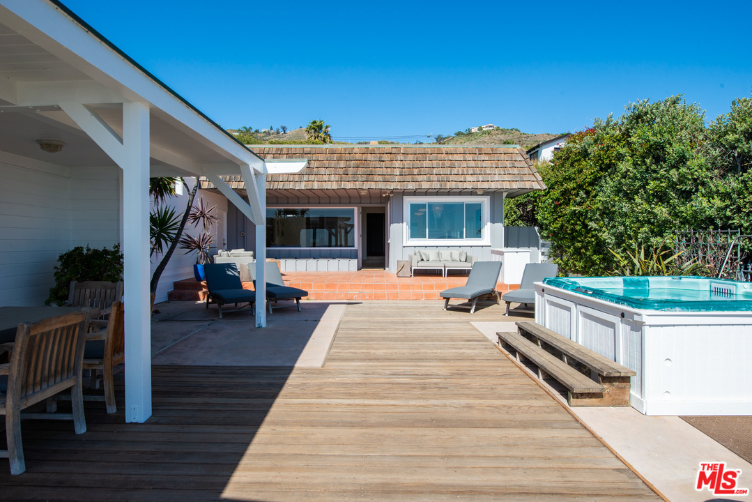 31336 Broad Beach Road Malibu, CA 90265 - Photo 21 of 37 Gallery Image 21
