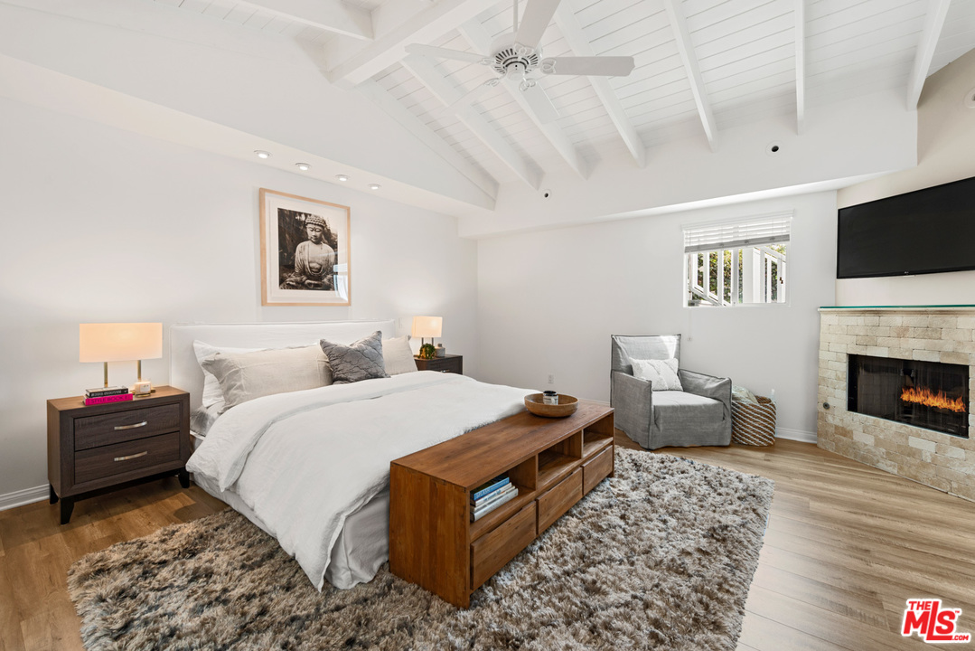 31336 Broad Beach Road Malibu, CA 90265 - Photo 25 of 37 Gallery Image 25