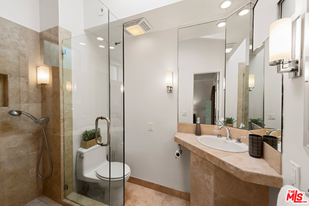 31336 Broad Beach Road Malibu, CA 90265 - Photo 26 of 37 Gallery Image 26