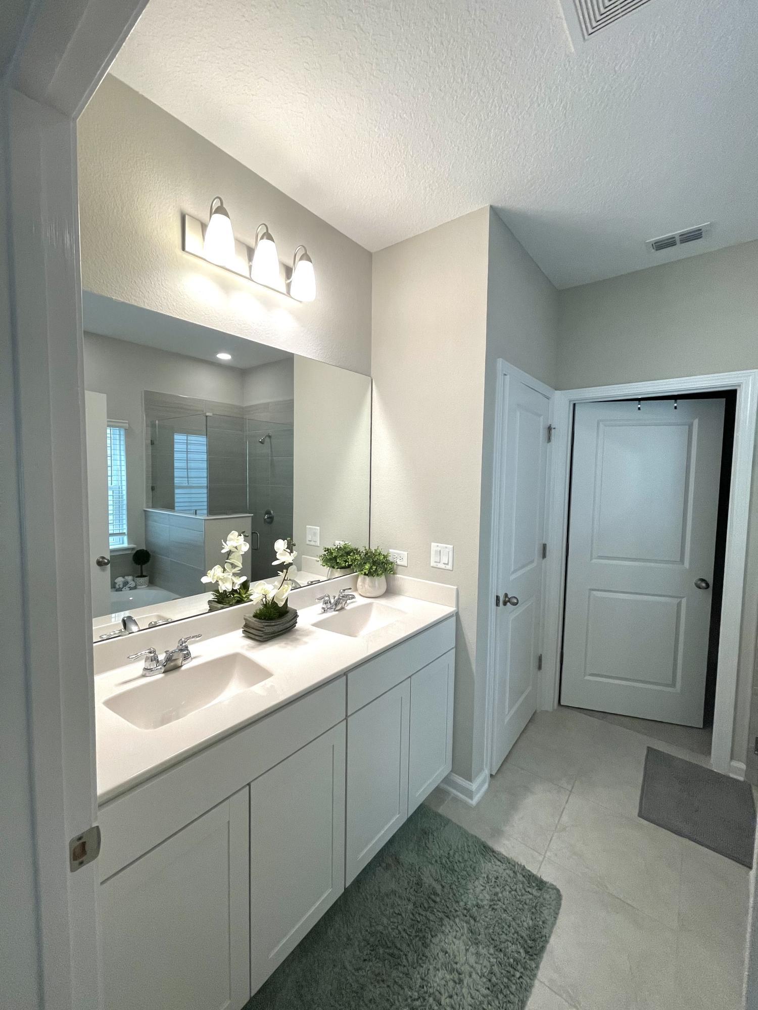 9993 Kevin Road Jacksonville, FL 32257 - Photo 25 of 66 File_022