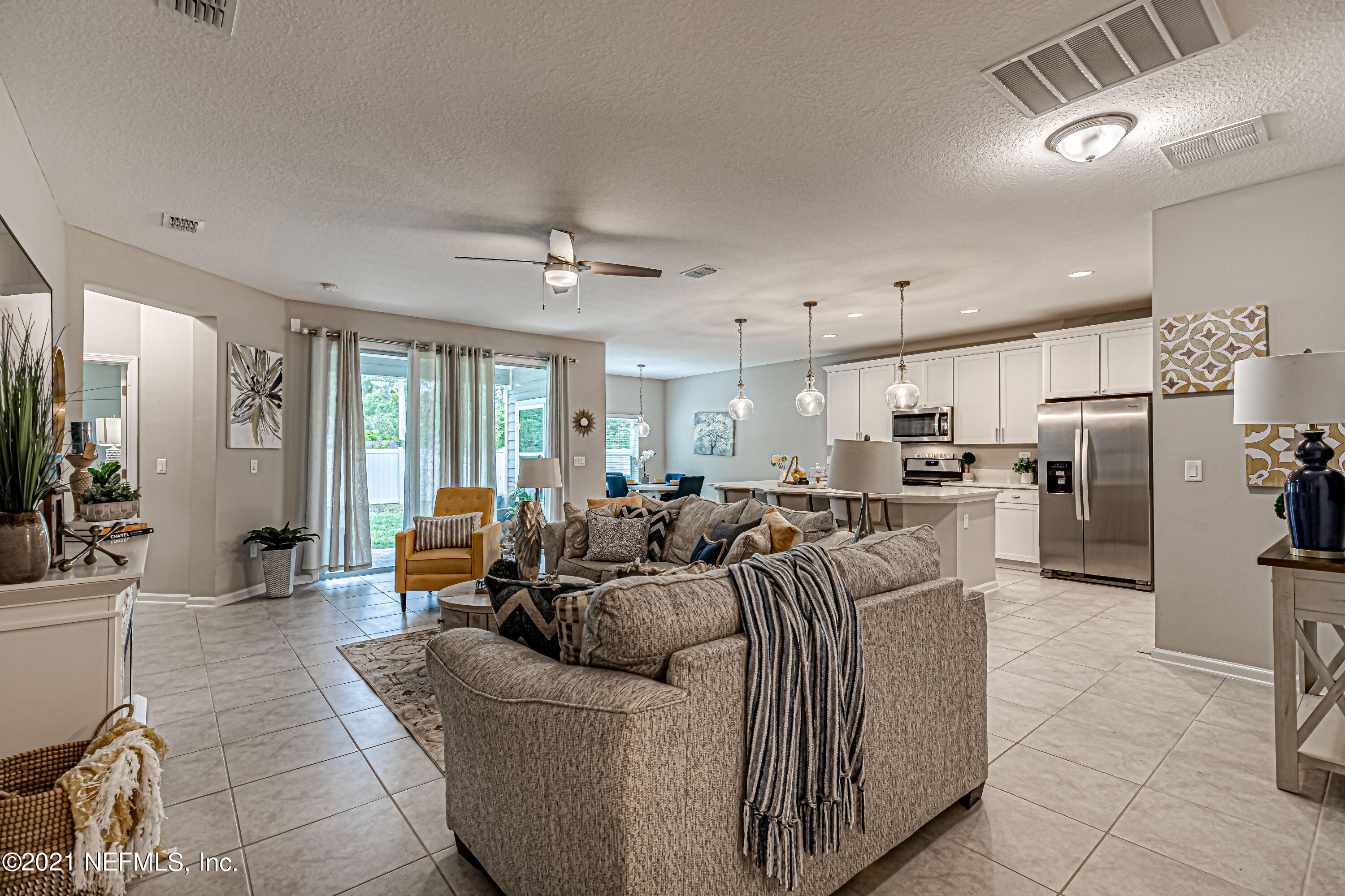 9993 Kevin Road Jacksonville, FL 32257 - Photo 41 of 66 13-Living Room