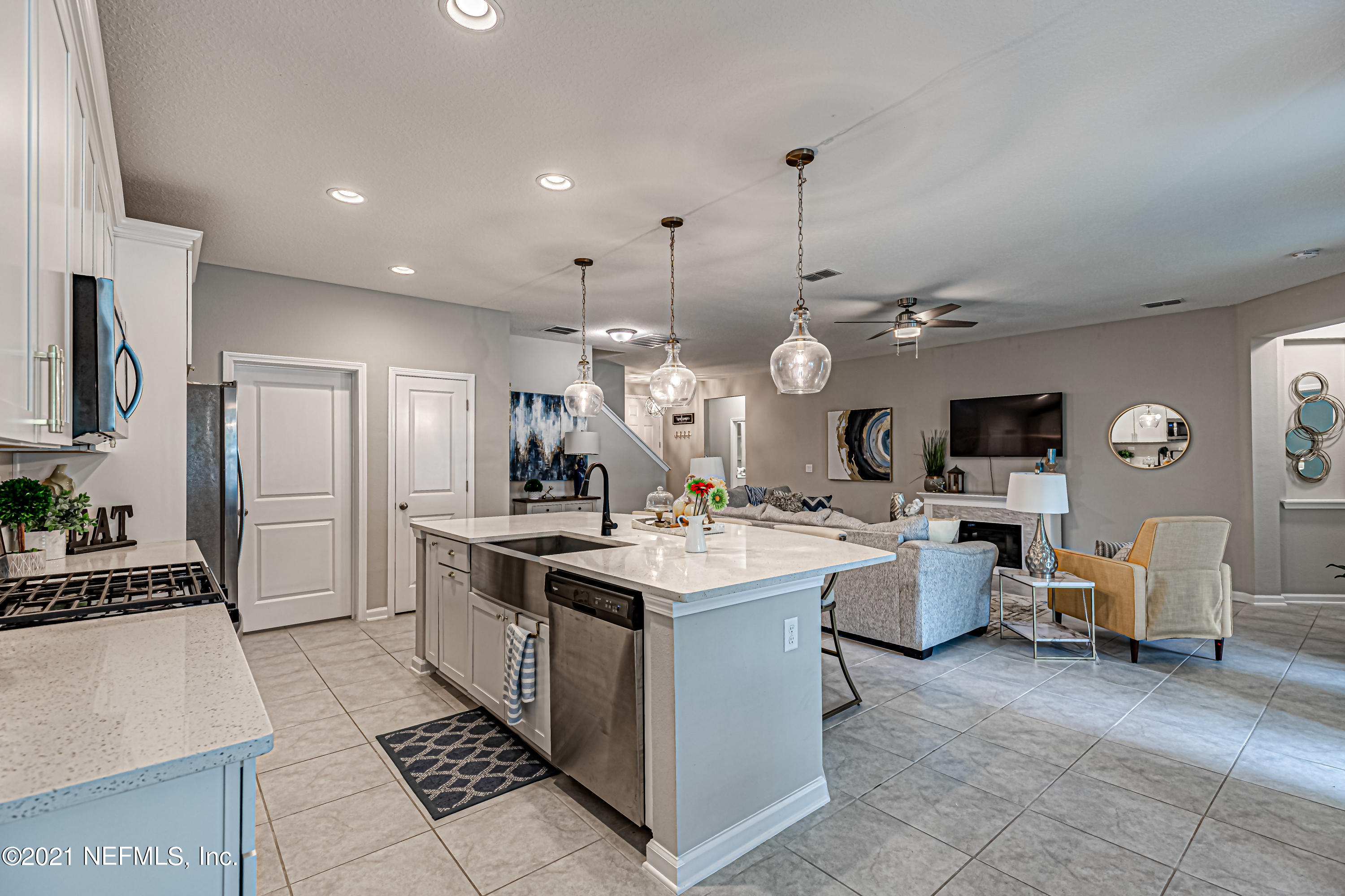 9993 Kevin Road Jacksonville, FL 32257 - Photo 44 of 66 16-Kitchen
