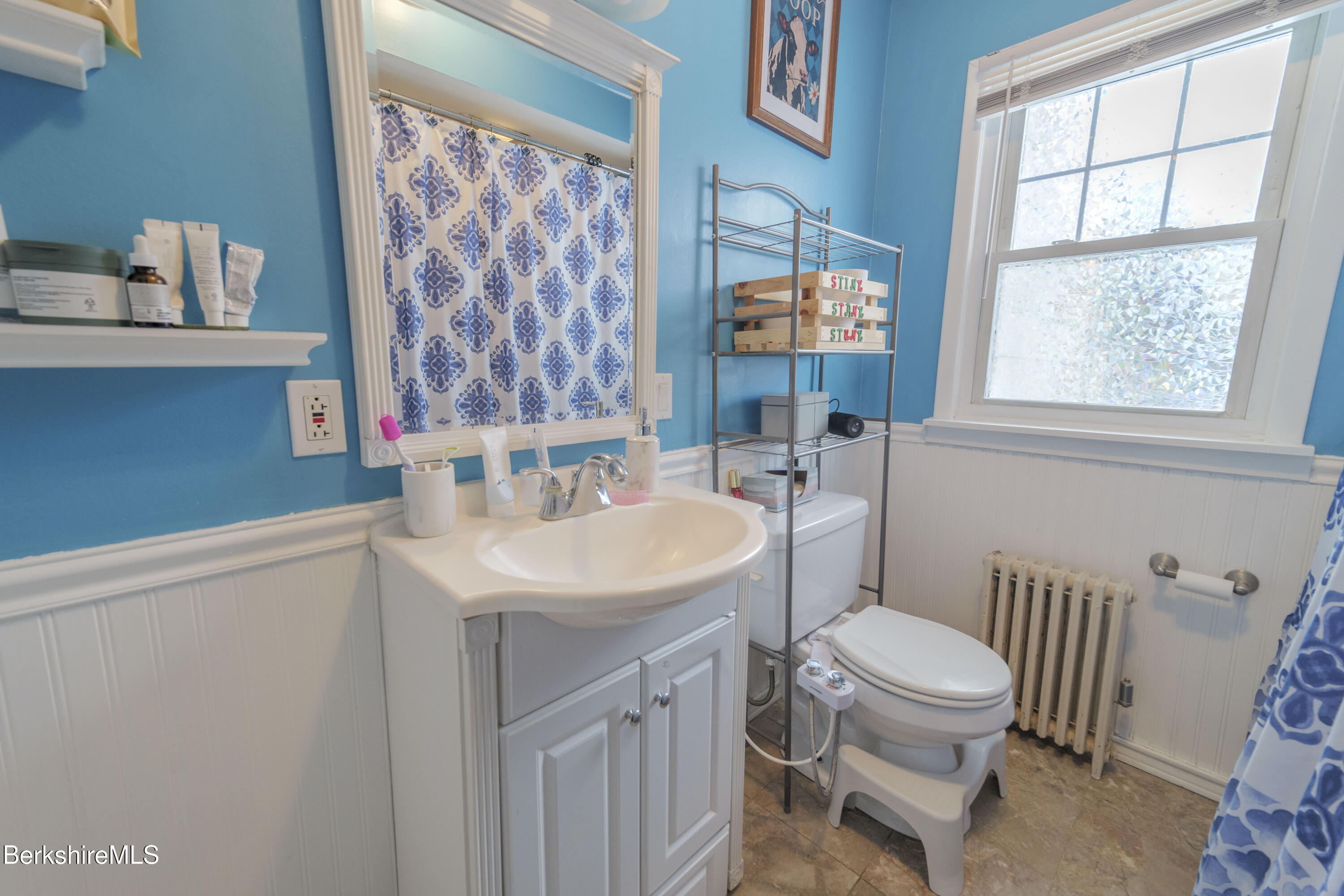 32 Longview Road Lanesborough, MA 01237 - Photo 10 of 20 First floor bathroom